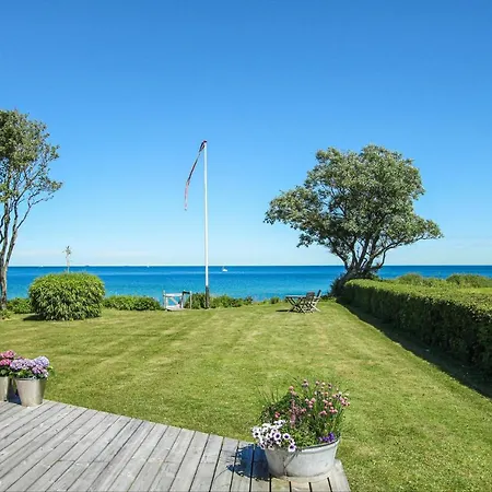 Ferienhaus 3 Bedroom Gorgeous In *