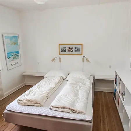 3 Bedroom Gorgeous In *